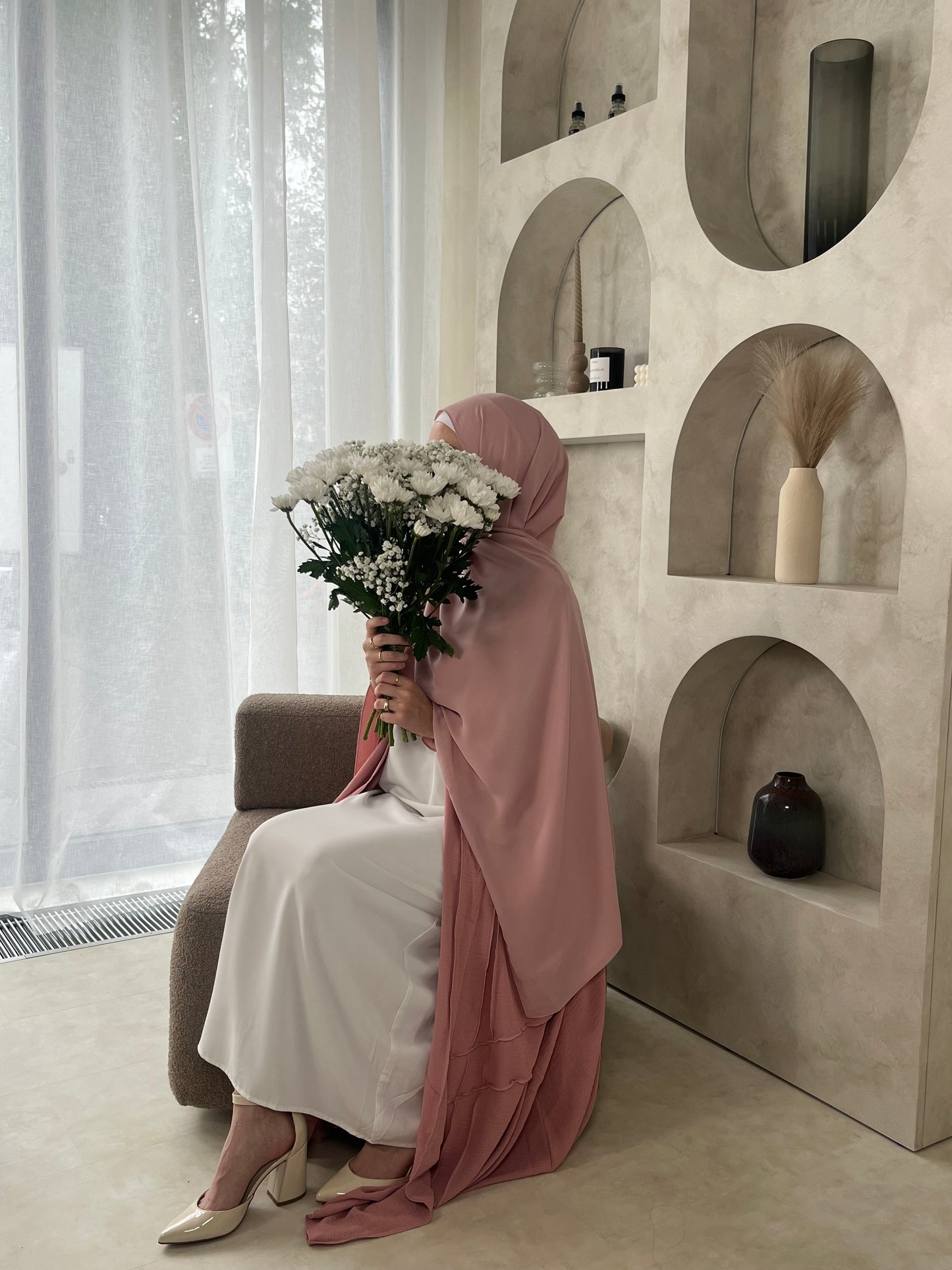 ABAYA LINA